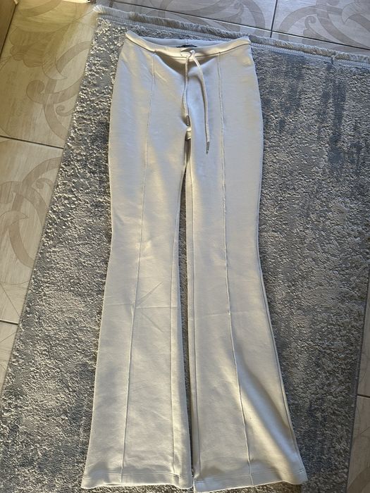 Штани кльош бежеві