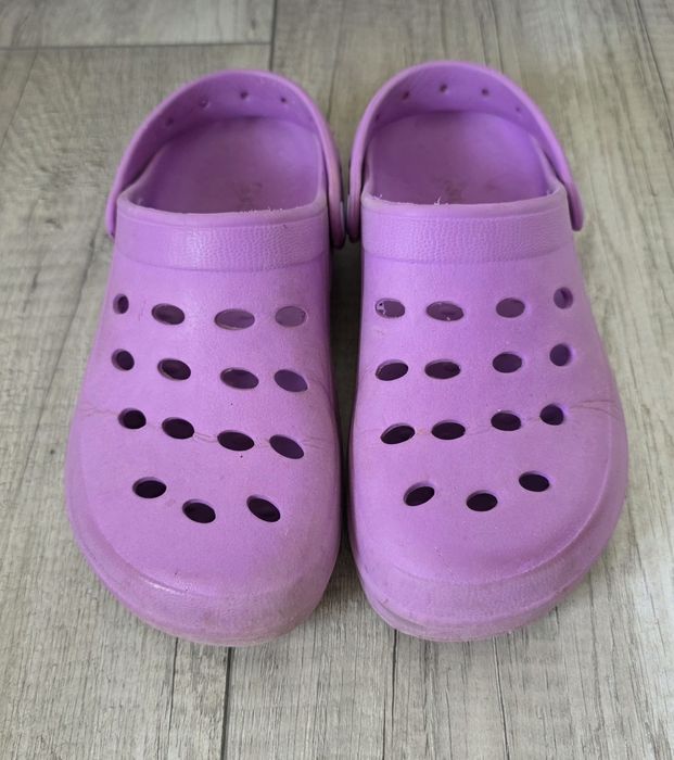Stradivarius klapki chodaki pianki crocsy fioletowe 37