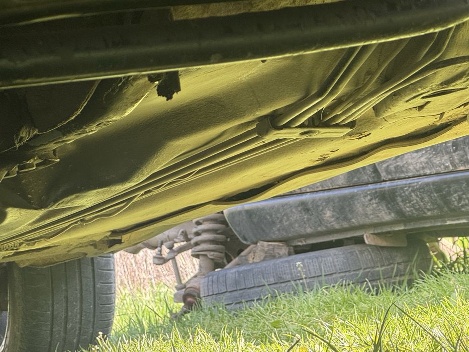 Продам мерседес е210  ресталінг без мотора