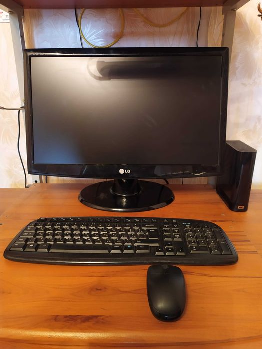 Компьютер  персональный настольный