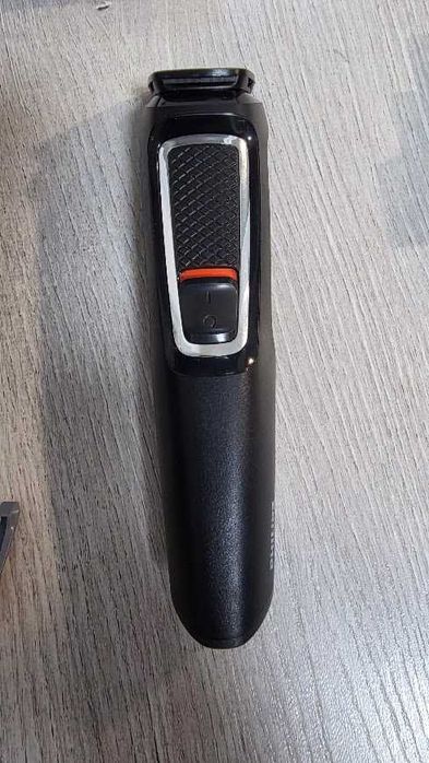 Maszynka do strzyżenia Trymer Philips MG3730/15  8w1  trymer do nosa