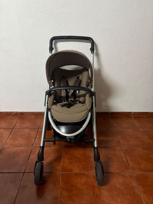 Carrinho Bebé Confort