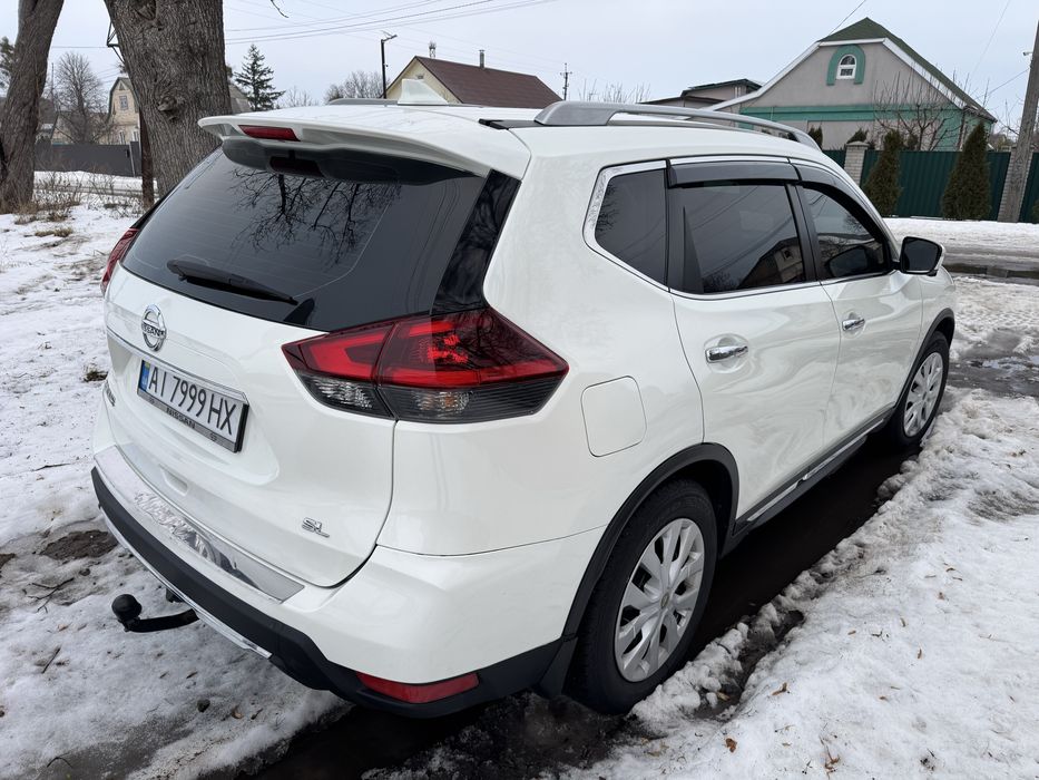 Nisan Rogue Нісан Рог