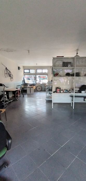 Aluga-se espaço Varios comércios Valor inicial de renda. Ler todo Texto Gondomar Porto