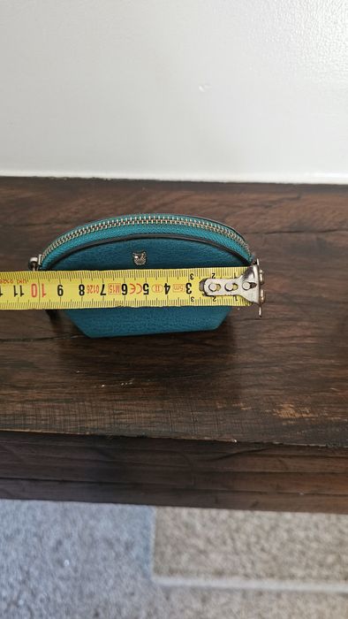 Carteira bolsa pequena em pele