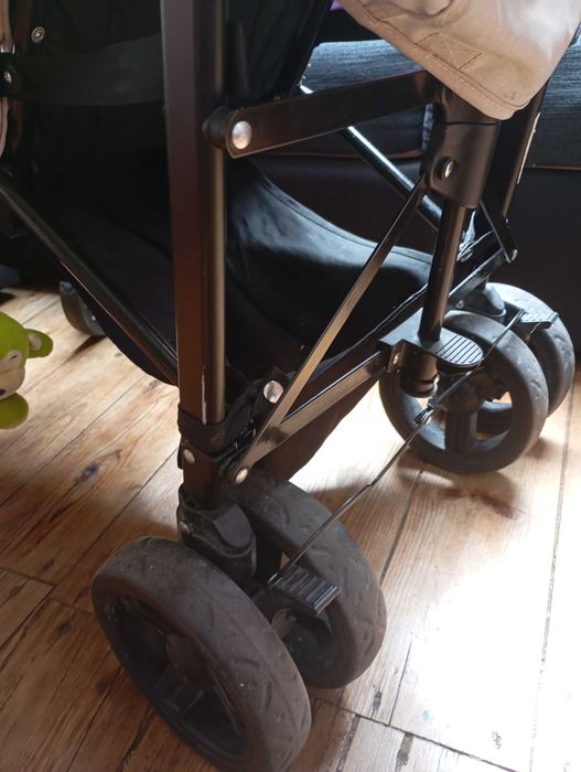 Carrinho de bebé com Ovo (Duo)