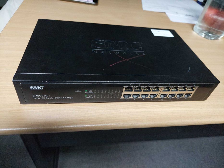 SMCGS1601 16-port64297754630914120