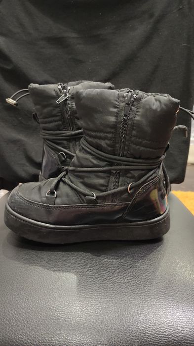 Зимові сапоги для дівчинки