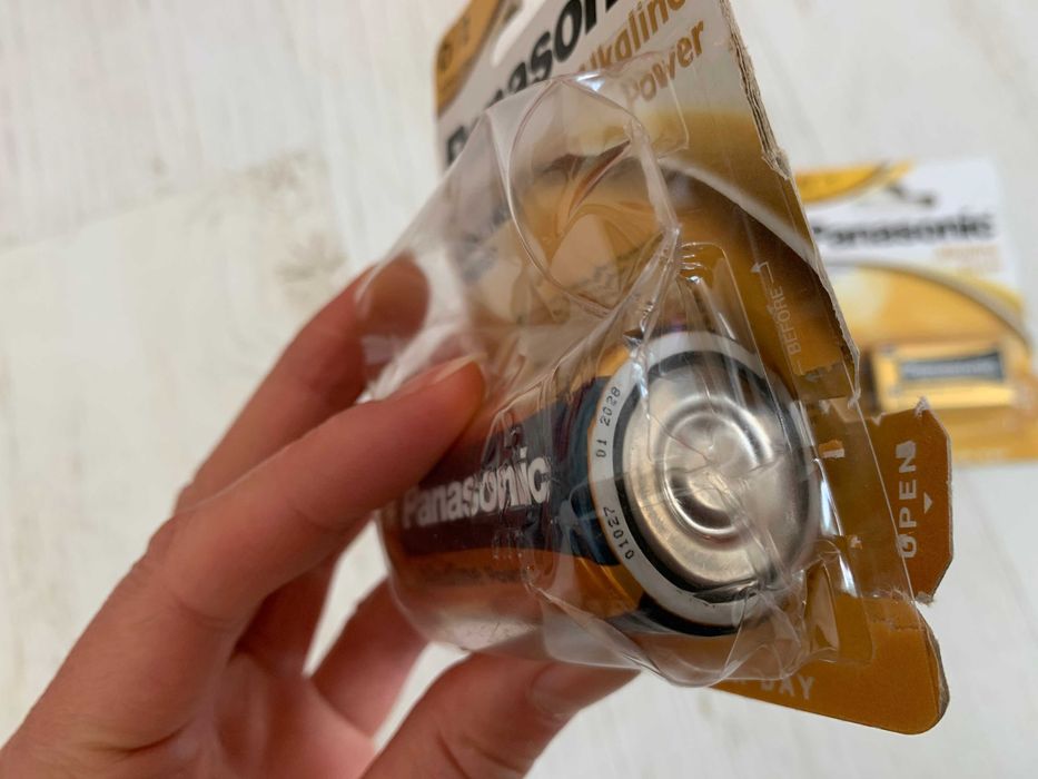 Bateria alkaliczna Panasonic LR20 oraz 9V całość