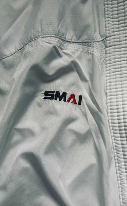 Kit Karate Kumite SMAI Inazuma - 2 Casacos + 1 Calças (WKF Approved)