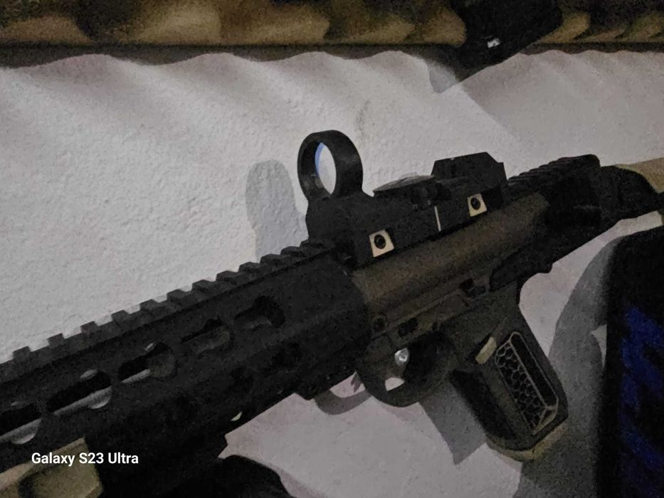 Vendo arma de Airsoft AAPP-01 COM EXTRAS