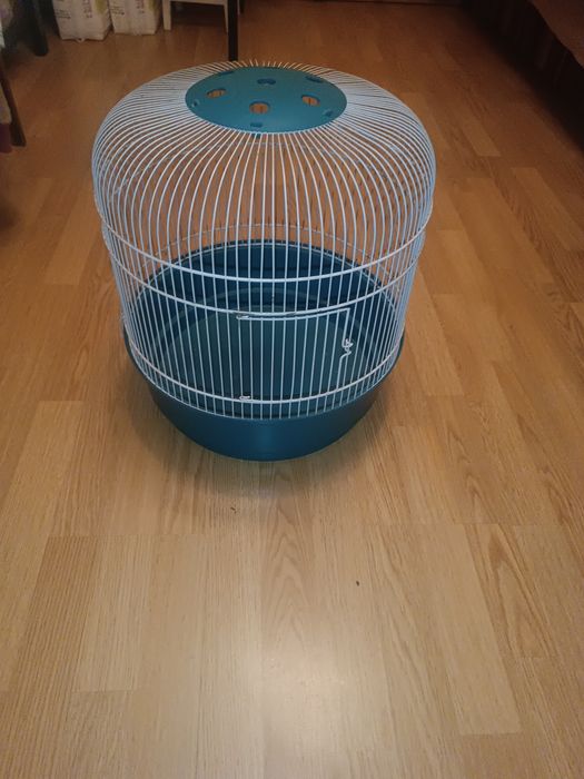 Sprzedam klatkę dla ptaszków lub małych gryzoni.