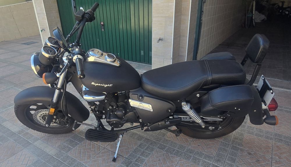 Moto keeway  superlight