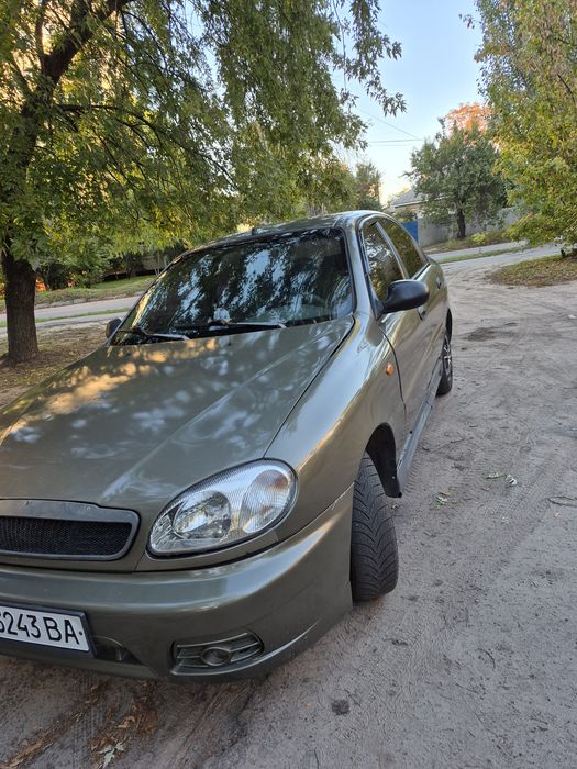 Продам DAEWOO LANOS 1.5 с газом