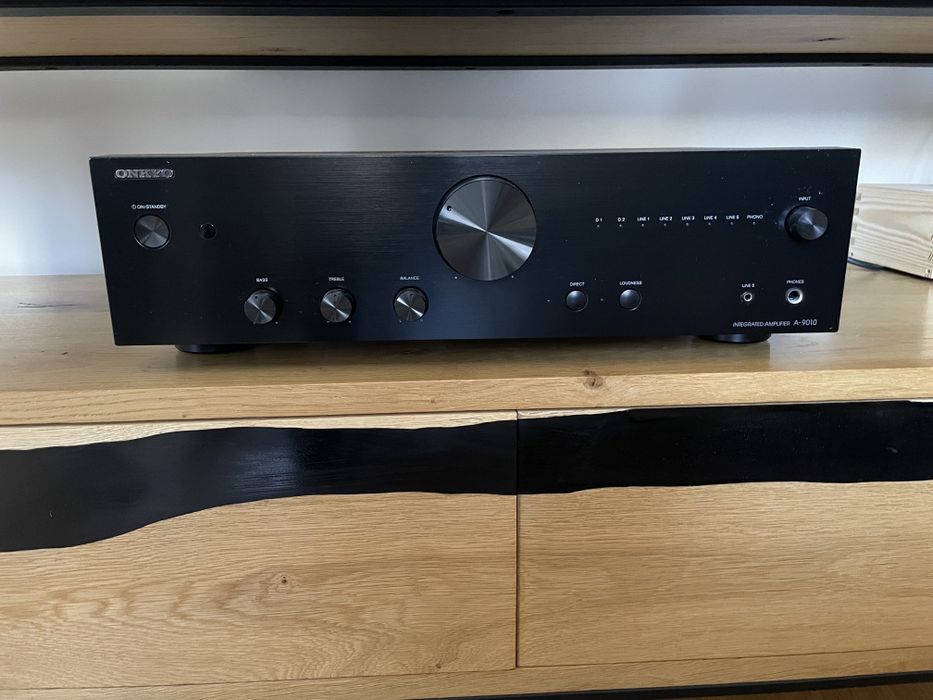 Wzmacniacz stereo Onkyo A-9010 (2016) DAC Wolfson + pilot