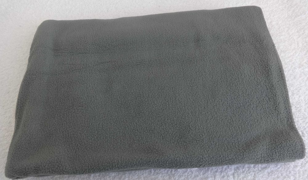 Manta Polar Lisa Pequena