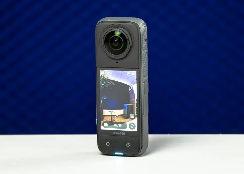 Insta360 X4 | Компактна 360° камера з 8K