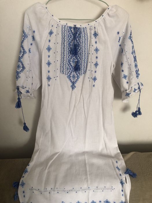 Вишите плаття ручна робота