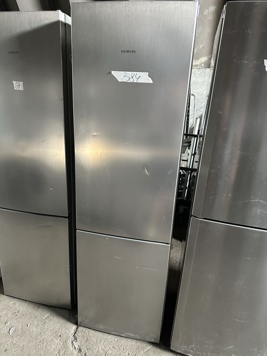 Холодильники з Німеччини Bosch KGF39P98