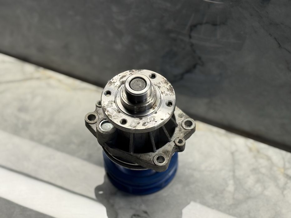 BMW E39 M52 ТУ М54 Водяна помпа е39 2.0 2.2 2.5 2.8 3.0і водяна Помпа