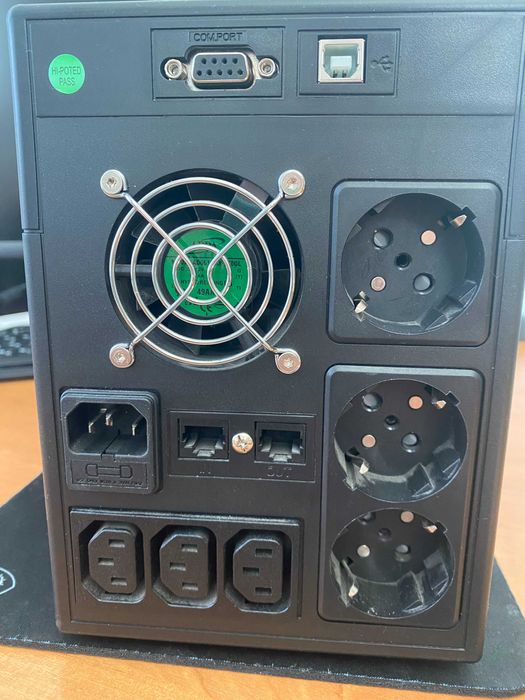 ДБЖ FSP Vesta 1500