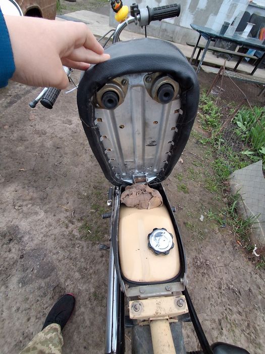 Продам стелу рига 13