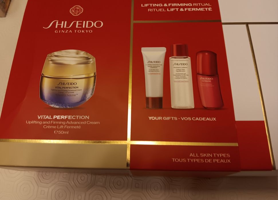 Cofret Shisheido muito completo