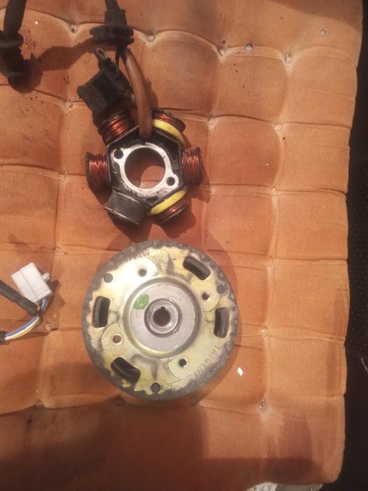 Peugeot Elystar 50 2t stator z magnetem