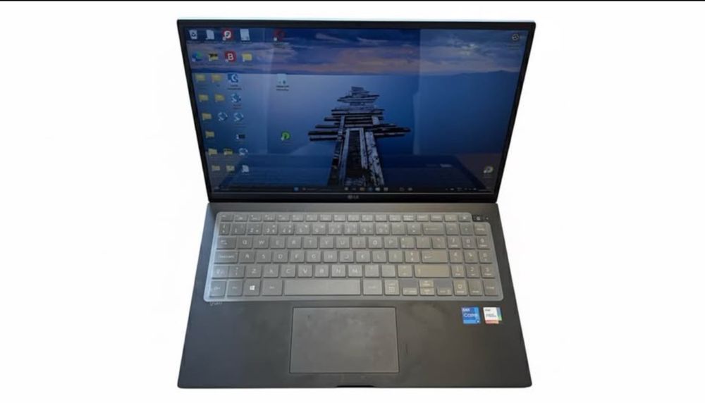 LG Gram 15Z90P - i7 11ªgeração - 16GB RAM - 256 GB SSD