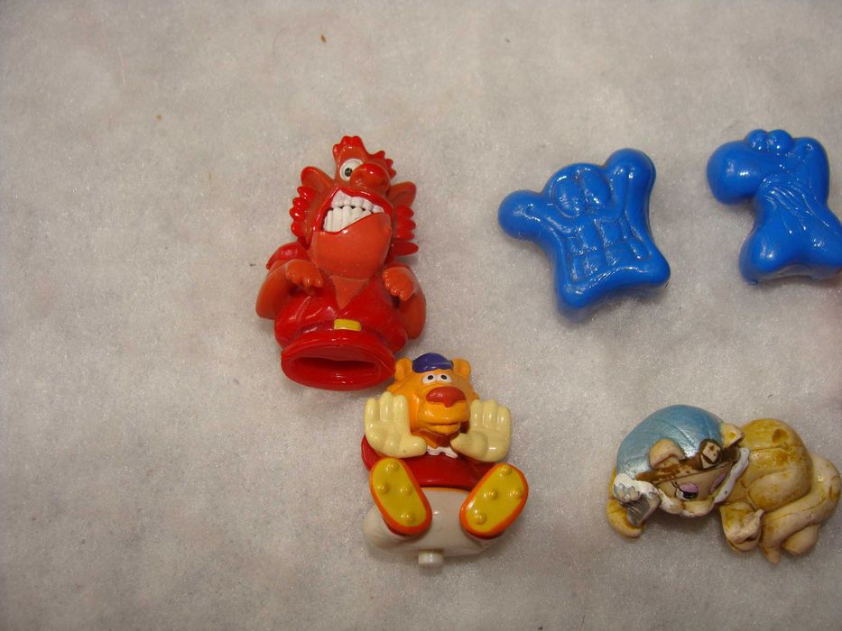 Figurine Set – Some Incomplete64751430340995122