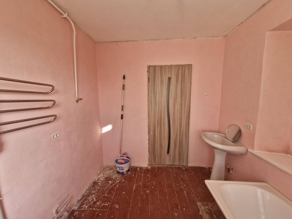 Крепкий одноэтажный дом