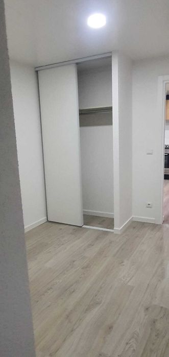 Arrendo apartamento T1 NOVO