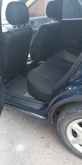 Продаж Mazda 626 седан