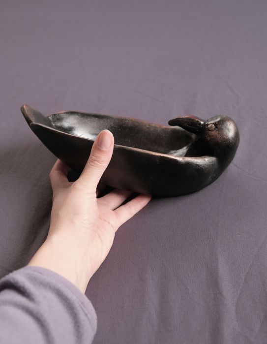 Corvo Rústico em Cerâmica