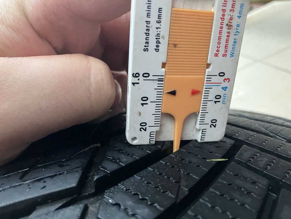 Alufelgi 19 5x108 Ford 235/45R19