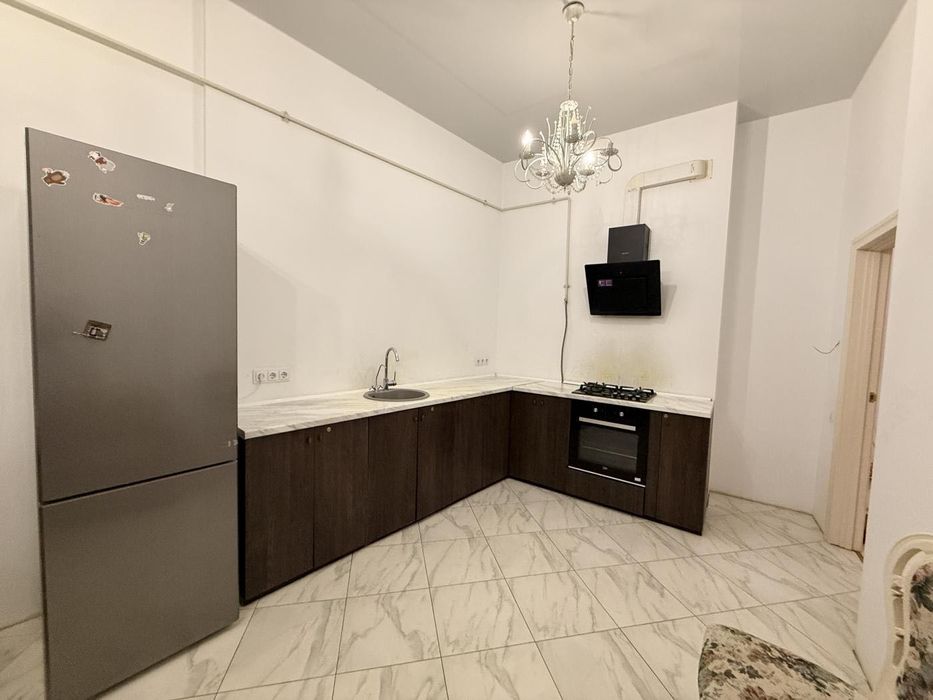 2 Квартира  з ремонт, Бережанська, Сихів, Львів