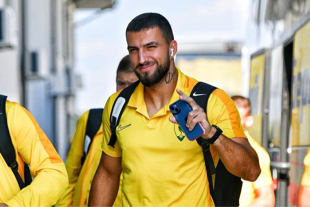 Фітнес наставник онлайн