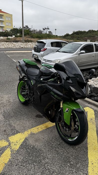 Kawasaki ZX10R ninja (aceito troca por sport touring)