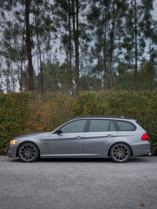 BMW 320d LCI *Impecável*