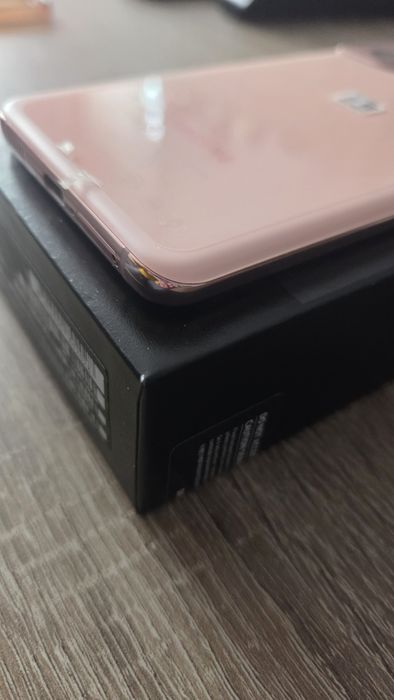 Samsung Galaxy S21 128G różowy