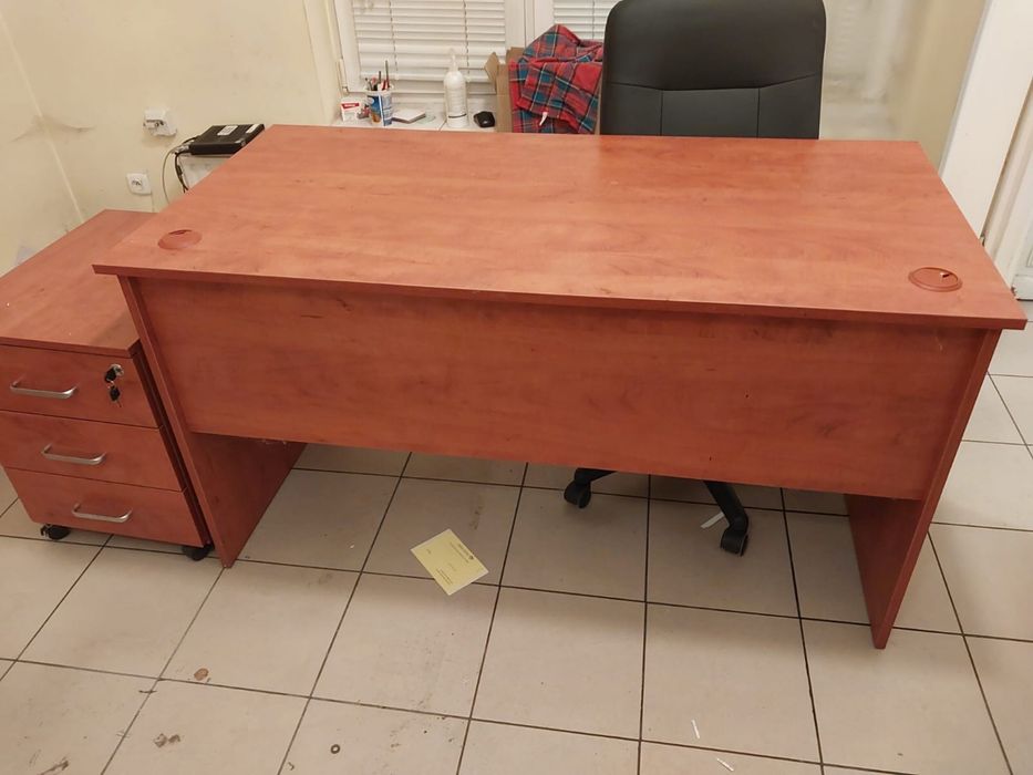 Sprzedam Meble biurowe