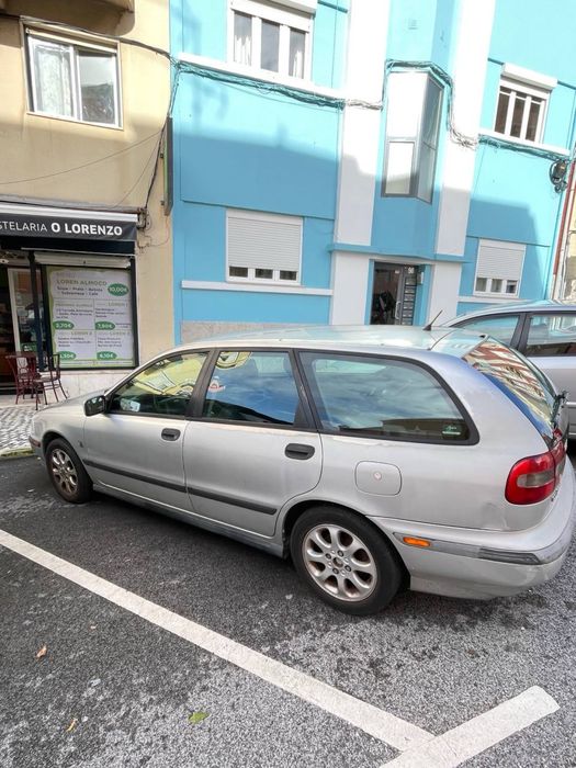 carro volvo v40 1999