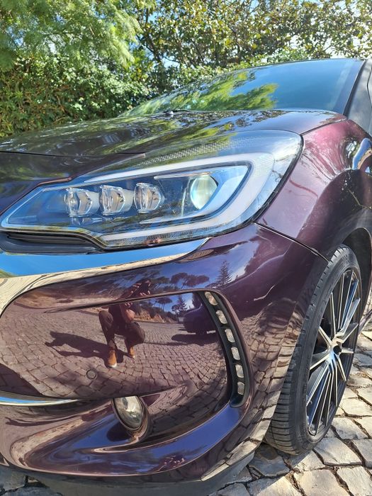 como novo, 80 mil kms, topo de gama,com garantia e aceito retoma