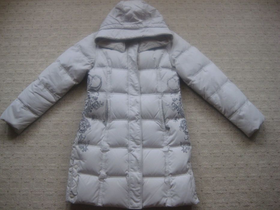 Зимнее пальто-пуховик 44 размер. требует химчистки