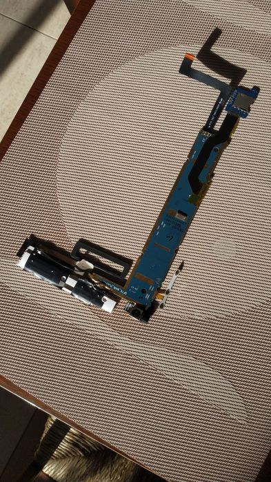 Разборка Cube U39GT 3G Talk9