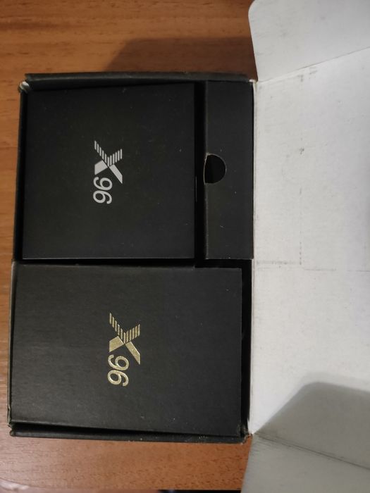 Приставка смарт ТВ  X 96