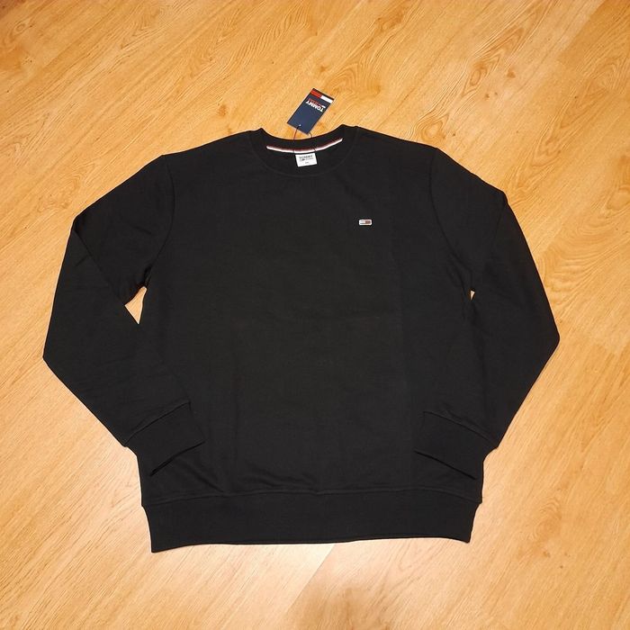 Czarna męska bluza Tommy Hilfiger w rozmiarze XXL