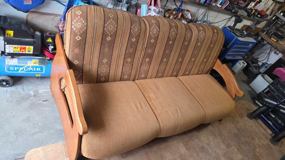 Wersalka z Dwoma Fotelami