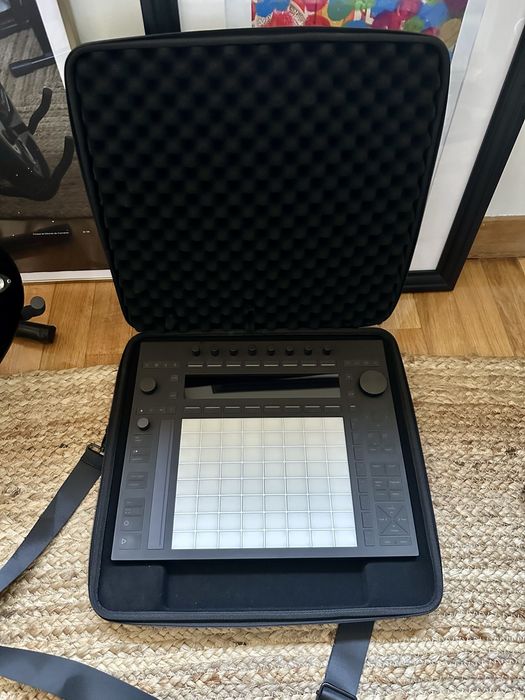 Ableton Push 3 Standalone + mala Musiin | Garantia até 06/2027 | Como novo