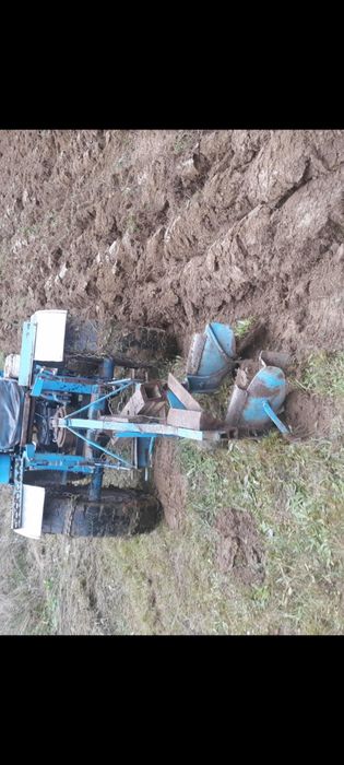 Продам трактор самодельний